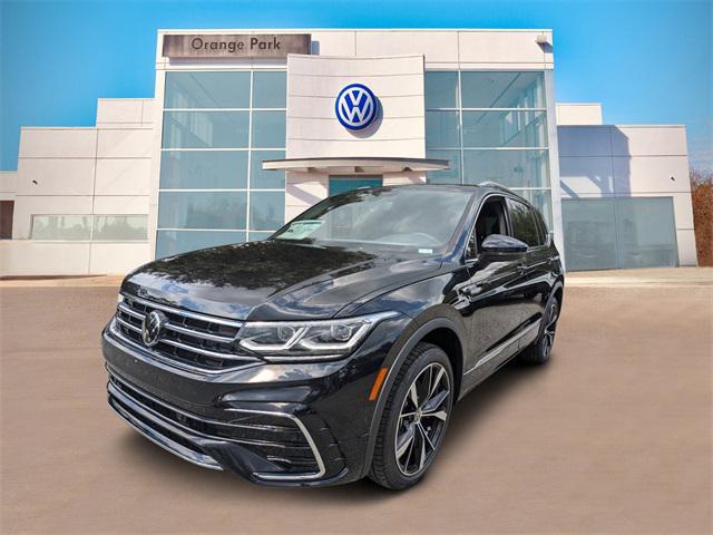 new 2024 Volkswagen Tiguan car, priced at $38,435