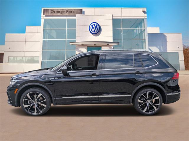 new 2024 Volkswagen Tiguan car, priced at $38,435