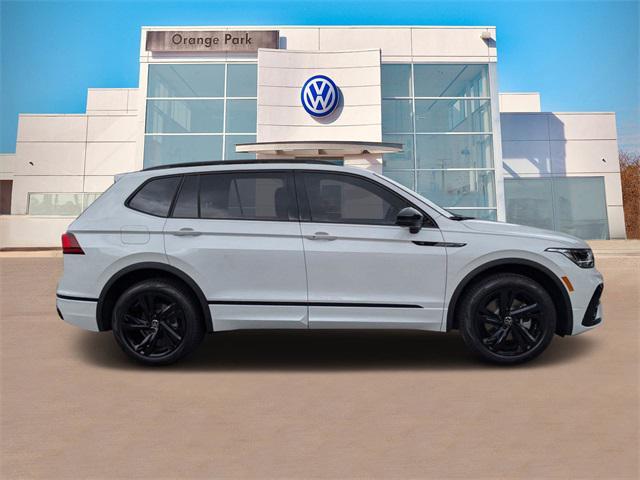 new 2024 Volkswagen Tiguan car, priced at $33,728