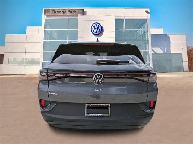 new 2024 Volkswagen ID.4 car, priced at $35,268