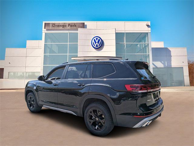new 2024 Volkswagen Atlas car, priced at $49,792