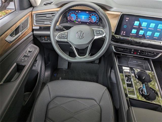 new 2024 Volkswagen Atlas car, priced at $41,419