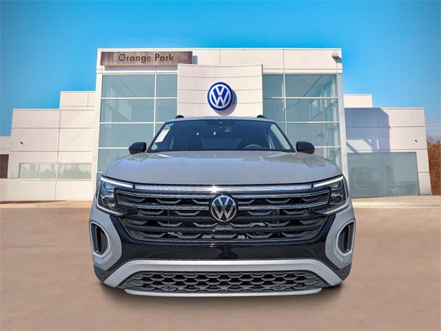 new 2024 Volkswagen Atlas car, priced at $45,331