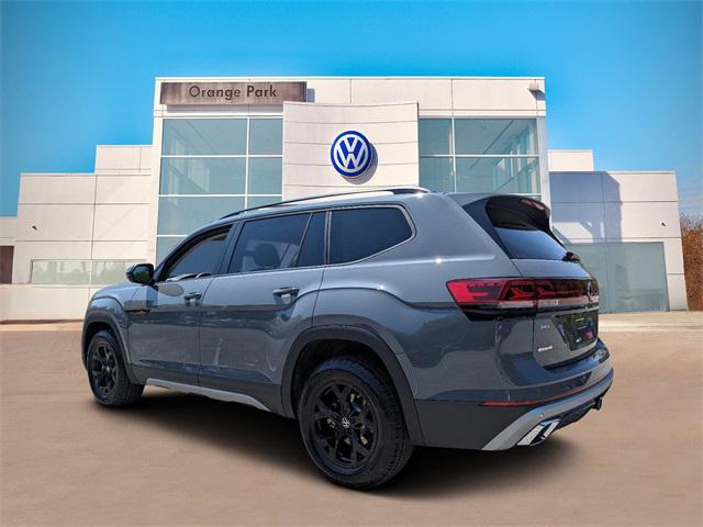 new 2024 Volkswagen Atlas car, priced at $49,141