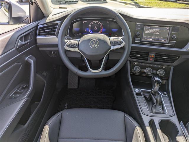 new 2024 Volkswagen Jetta car, priced at $25,677