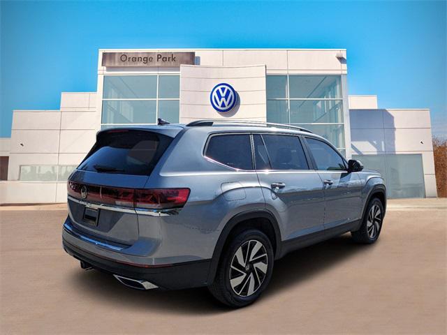new 2024 Volkswagen Atlas car, priced at $38,532