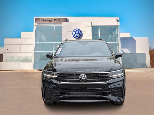 new 2024 Volkswagen Tiguan car, priced at $33,313