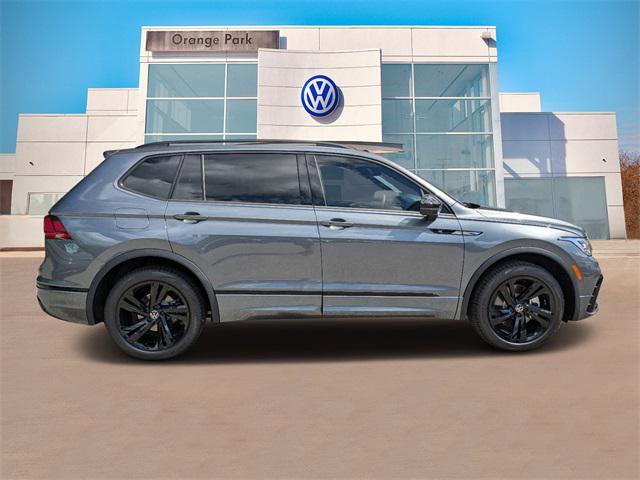 new 2024 Volkswagen Tiguan car, priced at $33,443