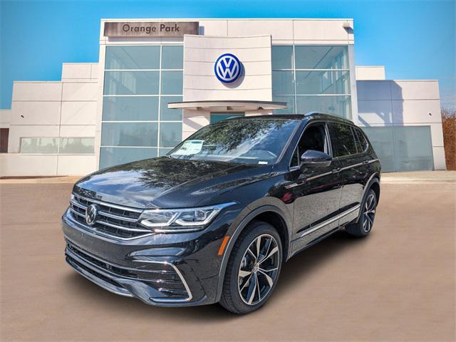 new 2024 Volkswagen Tiguan car, priced at $38,305