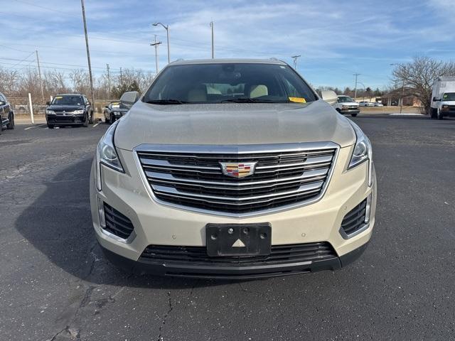 used 2017 Cadillac XT5 car, priced at $19,000