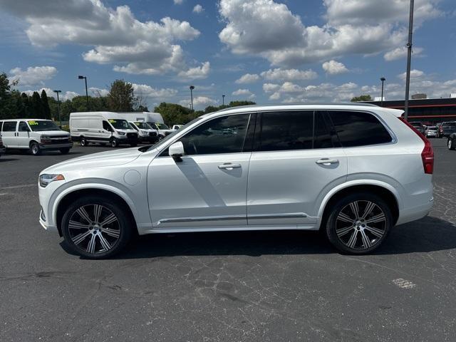 used 2022 Volvo XC90 Recharge Plug-In Hybrid car, priced at $38,000