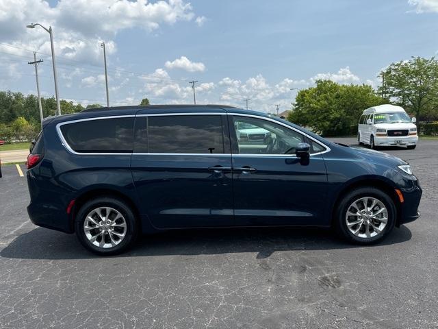 used 2022 Chrysler Pacifica car, priced at $28,550