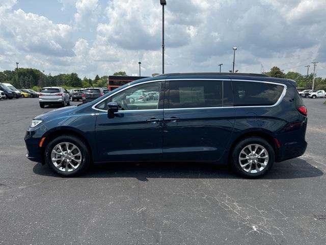 used 2022 Chrysler Pacifica car, priced at $28,550