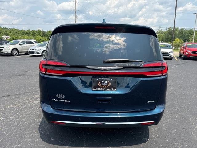 used 2022 Chrysler Pacifica car, priced at $28,550