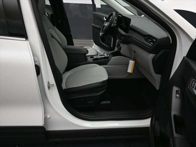 new 2025 Ford Escape PHEV car, priced at $43,082