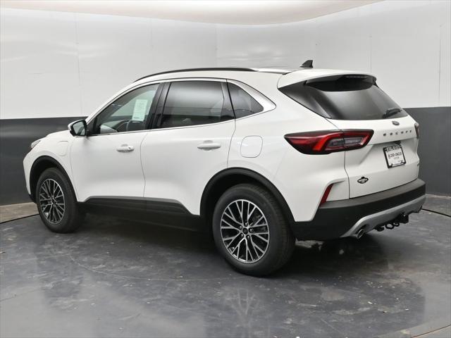 new 2025 Ford Escape PHEV car, priced at $43,082