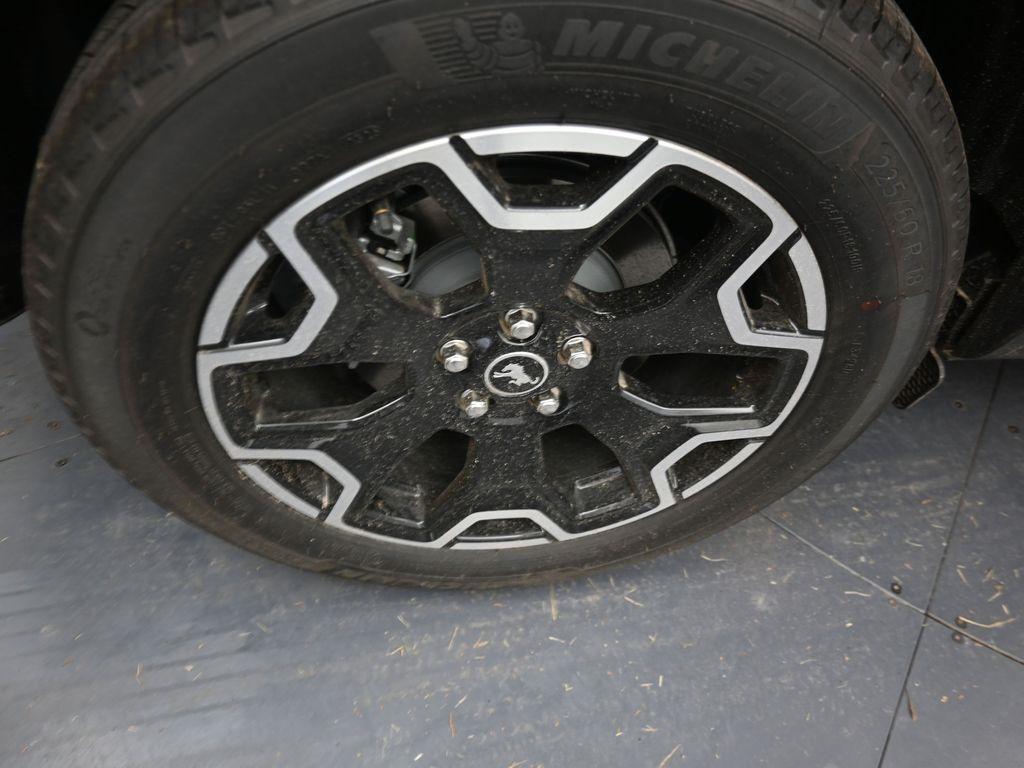 new 2025 Ford Bronco Sport car, priced at $38,685