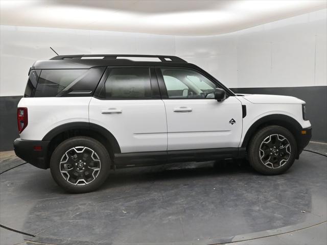 new 2025 Ford Bronco Sport car, priced at $38,685
