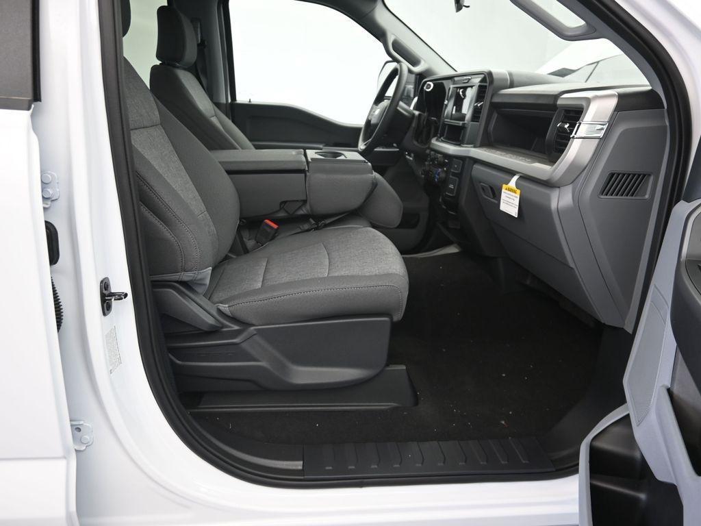 new 2025 Ford F-350 car, priced at $74,265