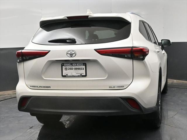 used 2020 Toyota Highlander car, priced at $35,280