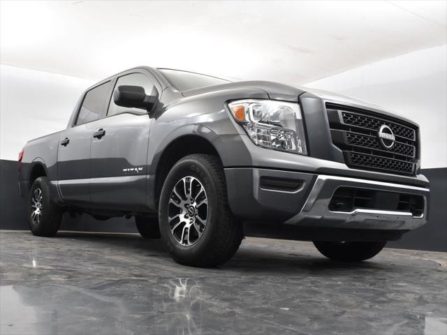 used 2023 Nissan Titan car, priced at $36,288