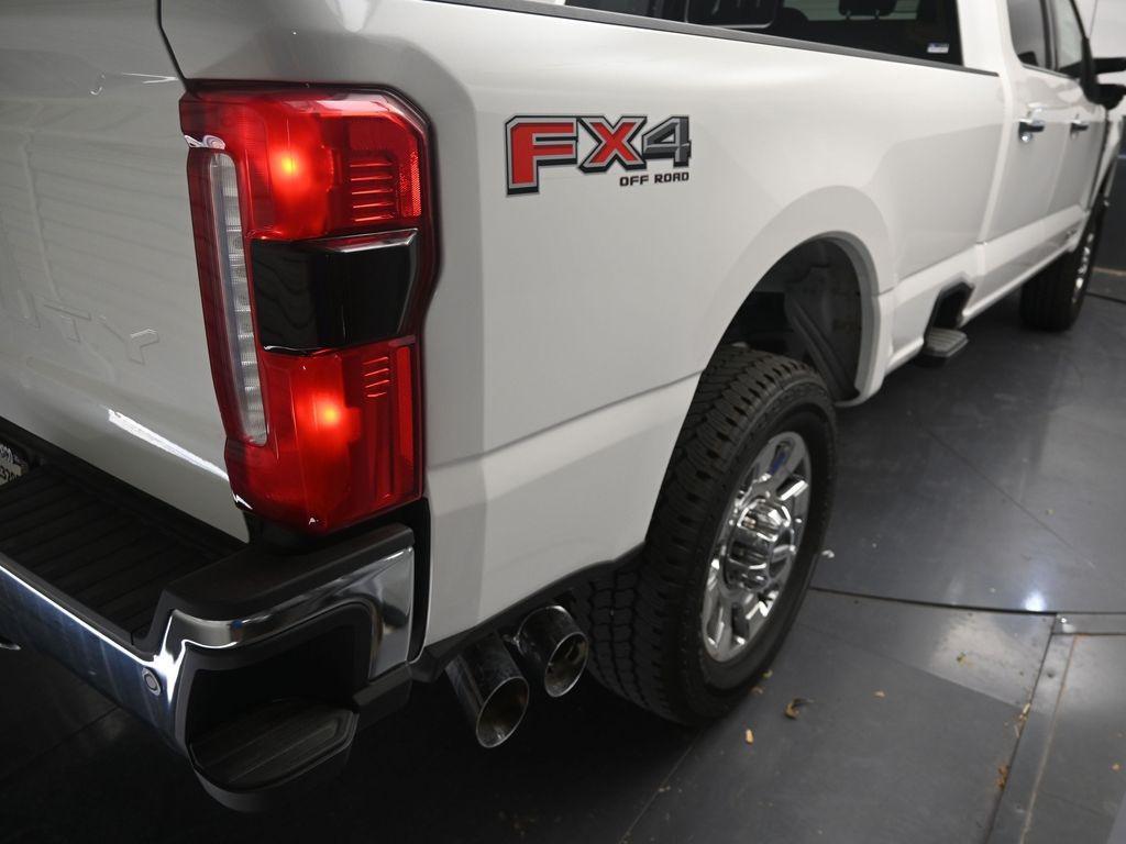 new 2025 Ford F-350 car, priced at $90,730