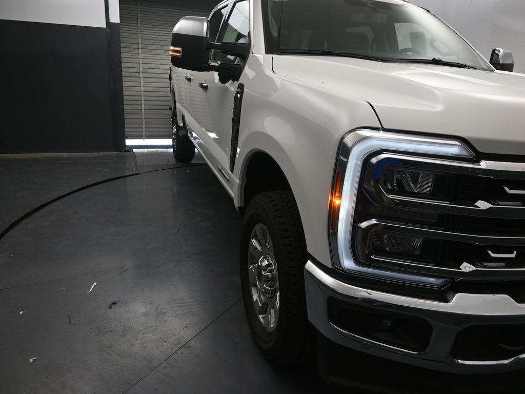 new 2025 Ford F-350 car, priced at $90,730