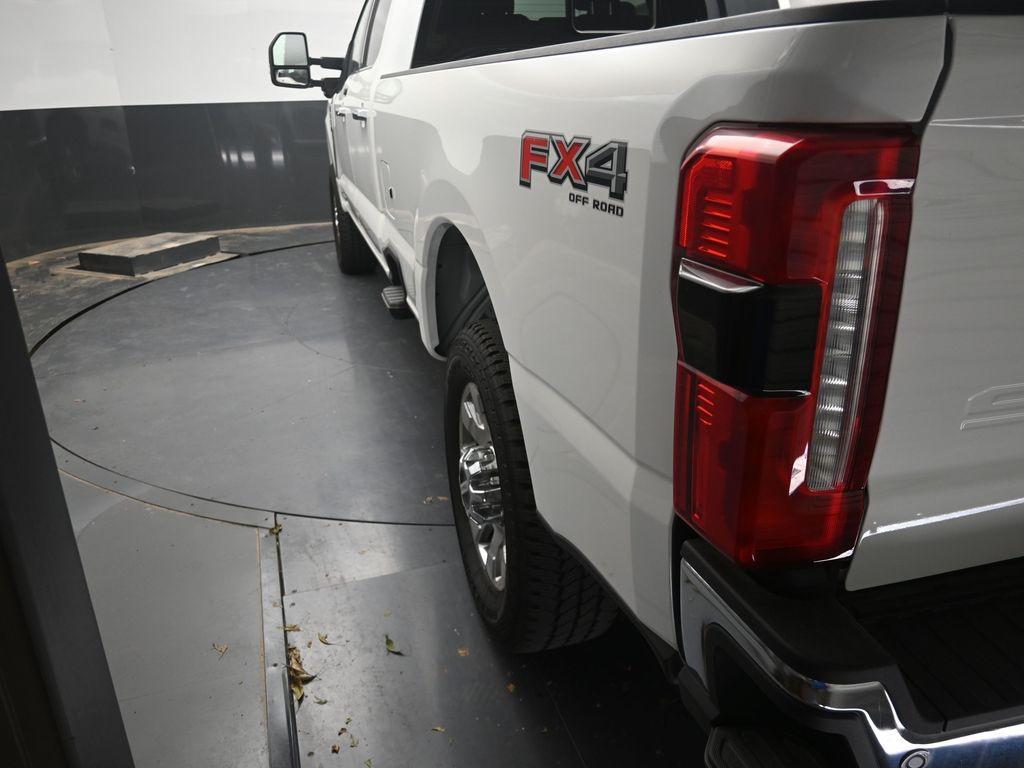new 2025 Ford F-350 car, priced at $90,730