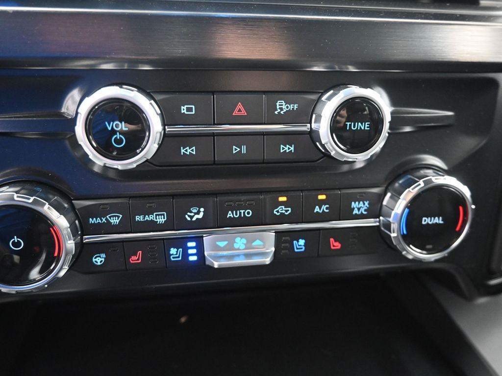 new 2025 Ford F-350 car, priced at $90,730