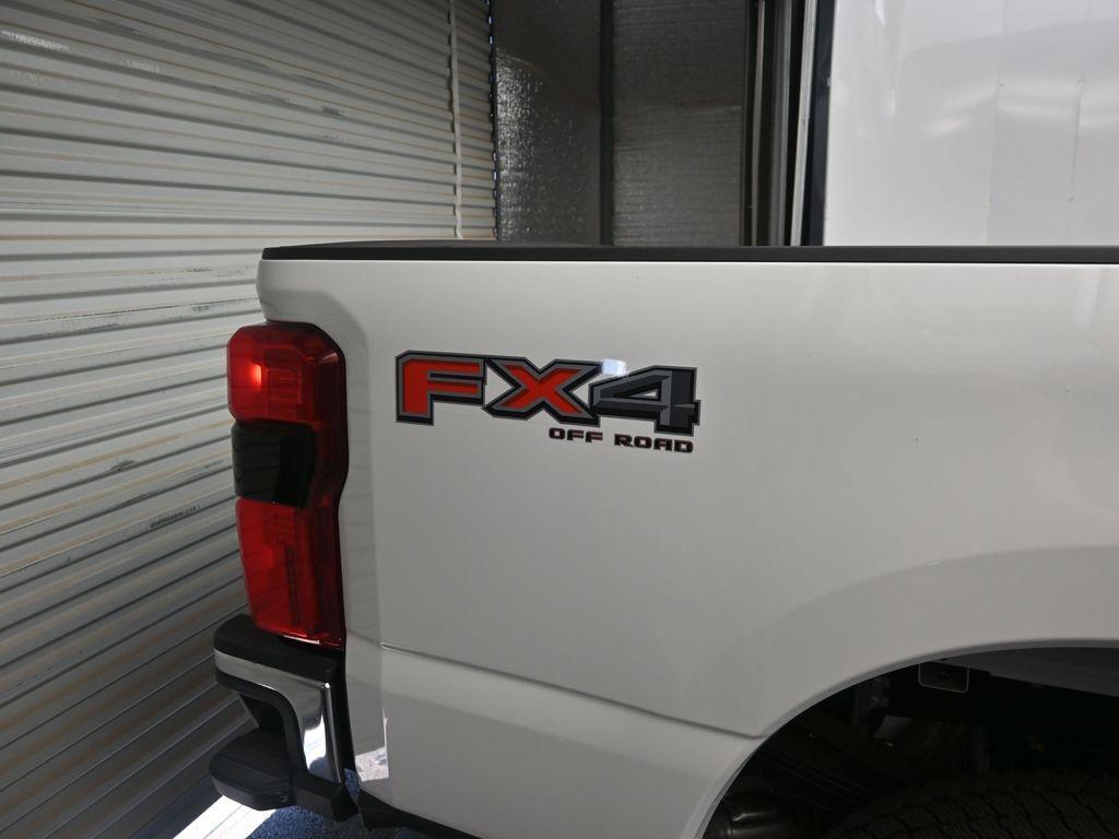 new 2025 Ford F-350 car, priced at $90,730