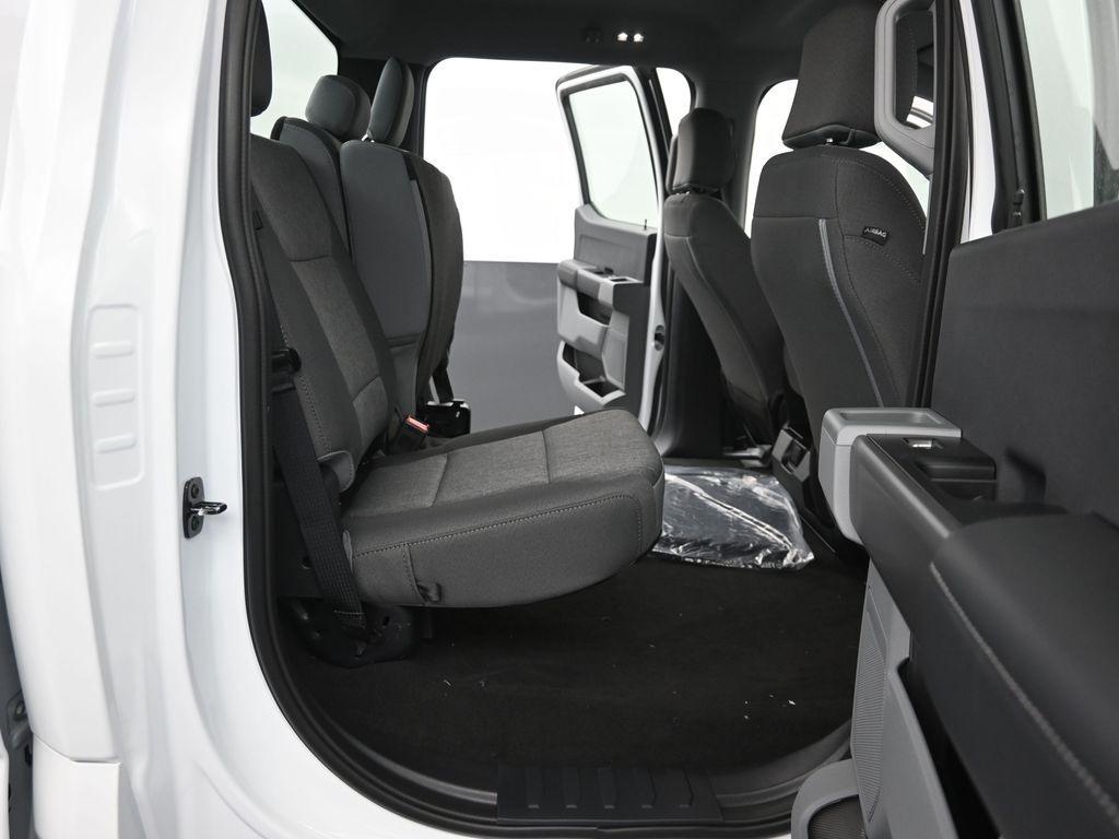 new 2025 Ford F-250 car, priced at $72,160