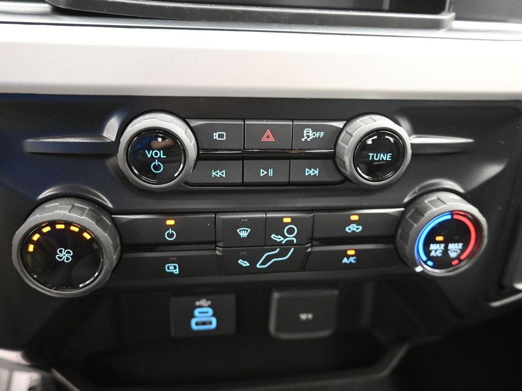 new 2025 Ford F-250 car, priced at $72,160