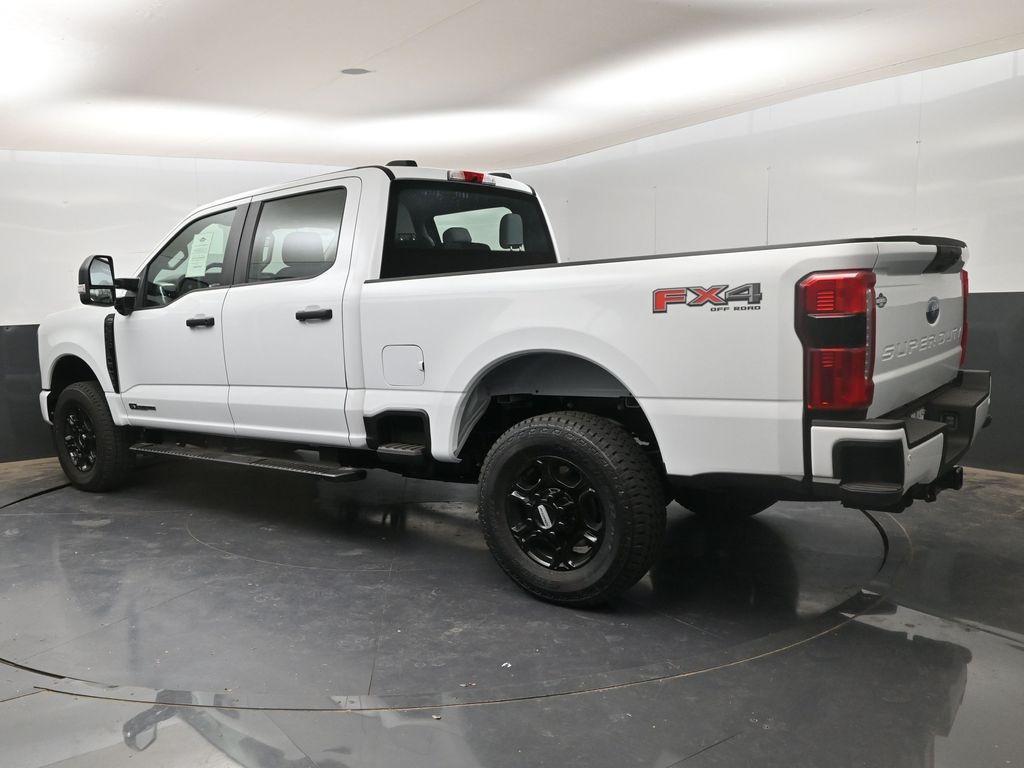 new 2025 Ford F-250 car, priced at $72,160