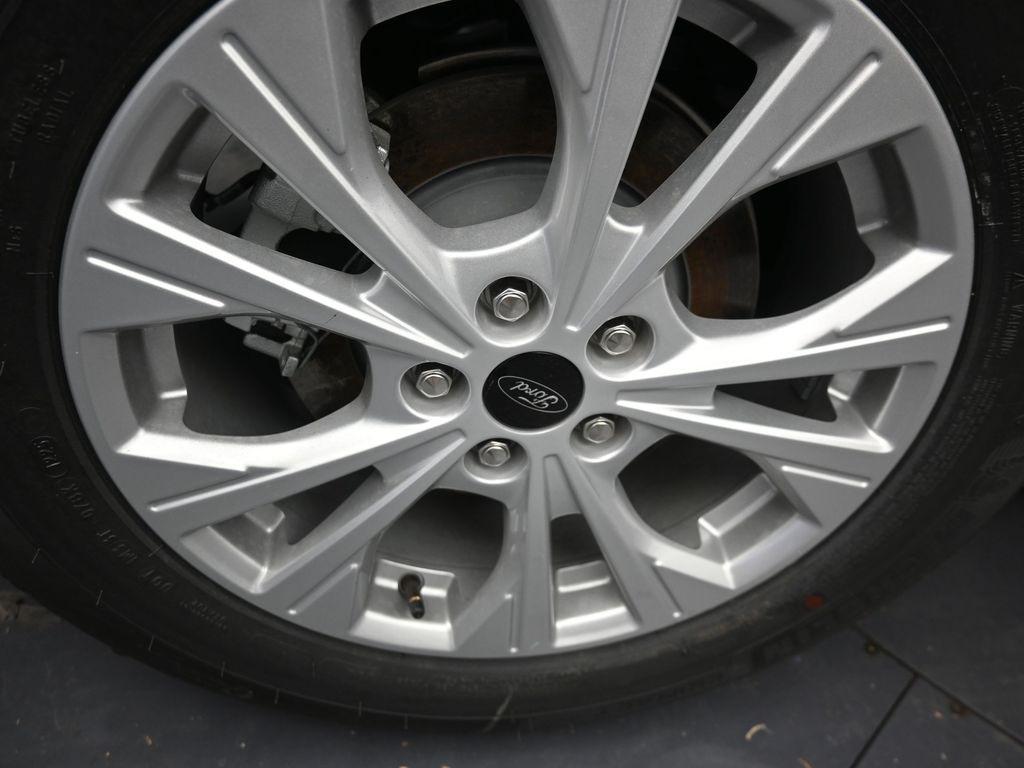 new 2025 Ford Escape car, priced at $30,990
