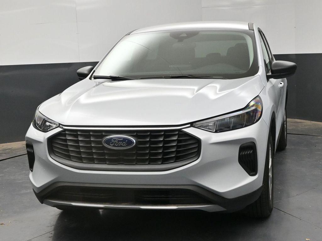 new 2025 Ford Escape car, priced at $30,990