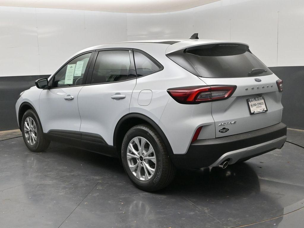new 2025 Ford Escape car, priced at $30,990