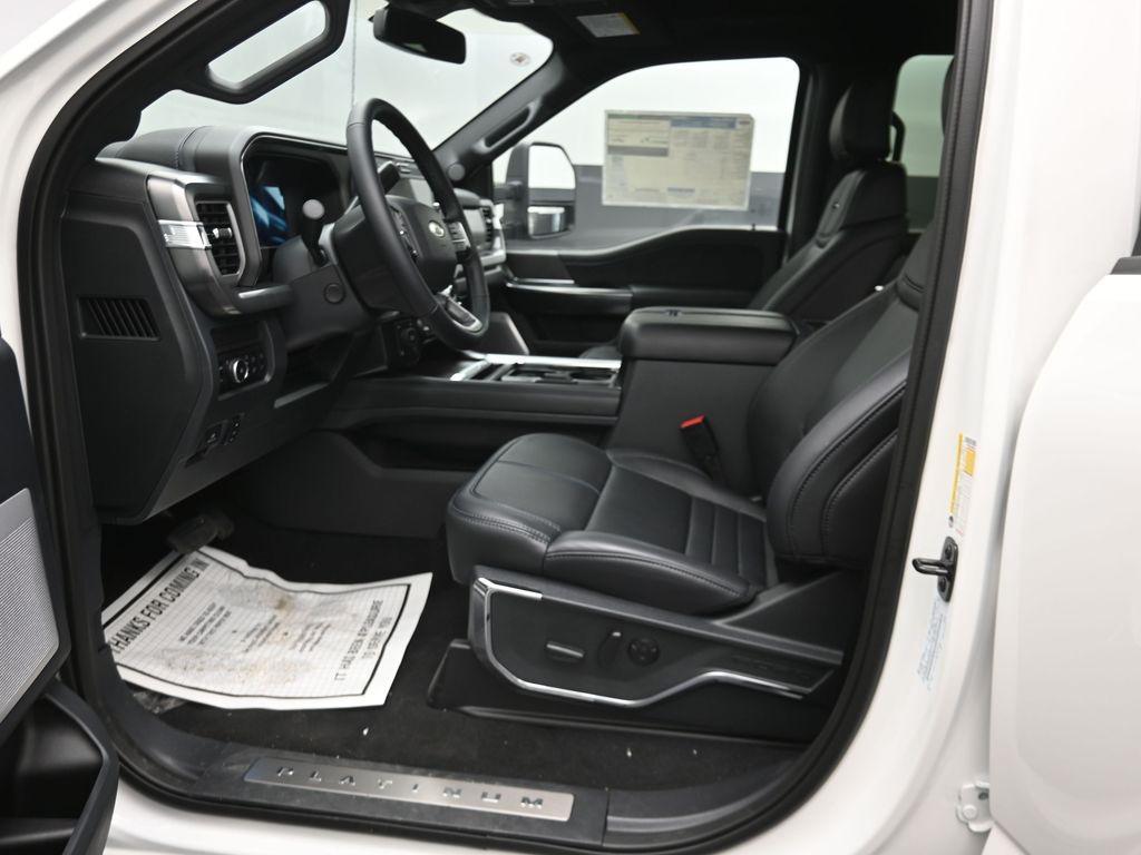 new 2025 Ford F-250 car, priced at $91,739
