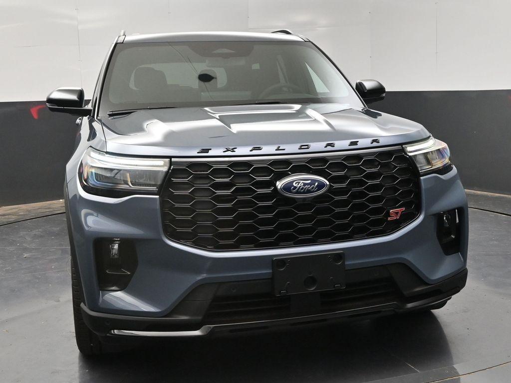 new 2025 Ford Explorer car, priced at $62,355