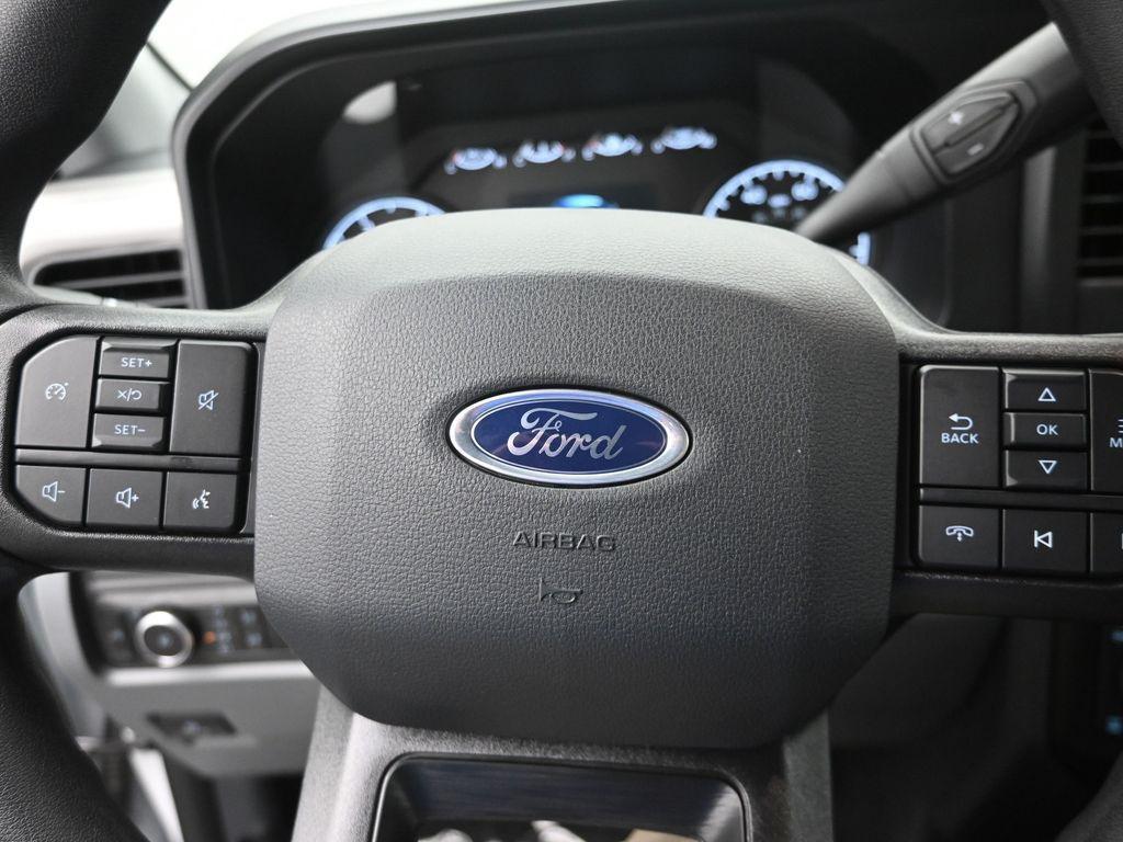 new 2025 Ford F-250 car, priced at $71,765