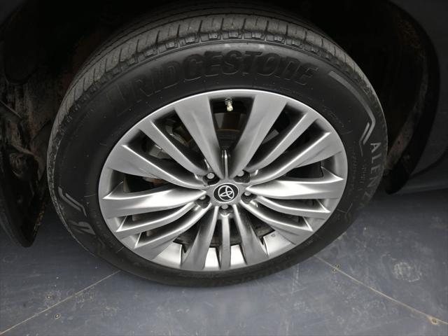 used 2023 Toyota Highlander Hybrid car, priced at $47,980