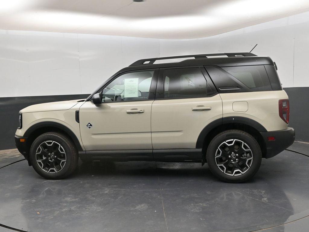new 2025 Ford Bronco Sport car, priced at $38,885