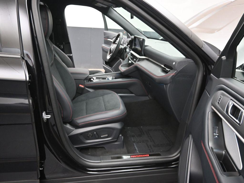 new 2025 Ford Explorer car, priced at $59,463