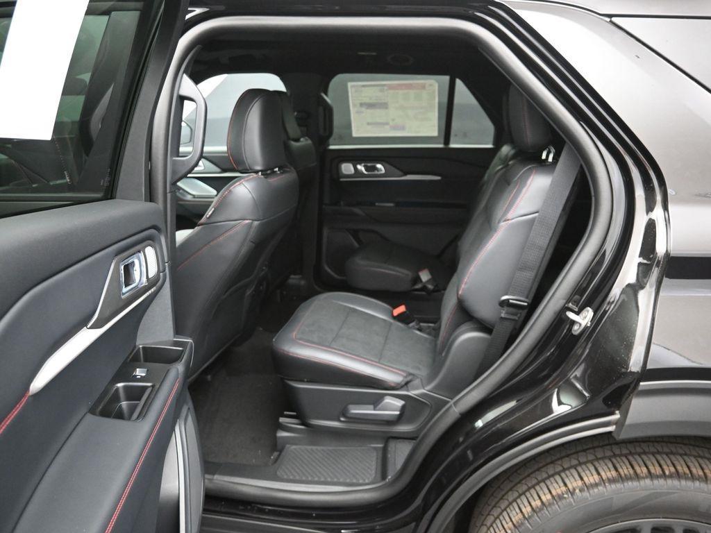 new 2025 Ford Explorer car, priced at $59,463