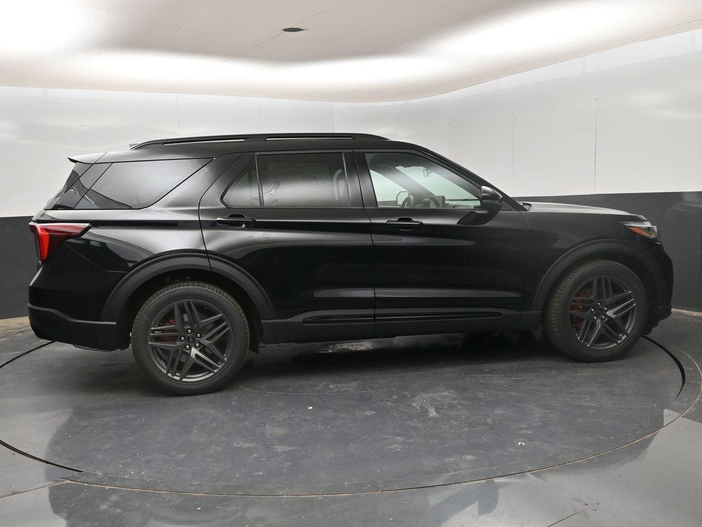 new 2025 Ford Explorer car, priced at $59,463