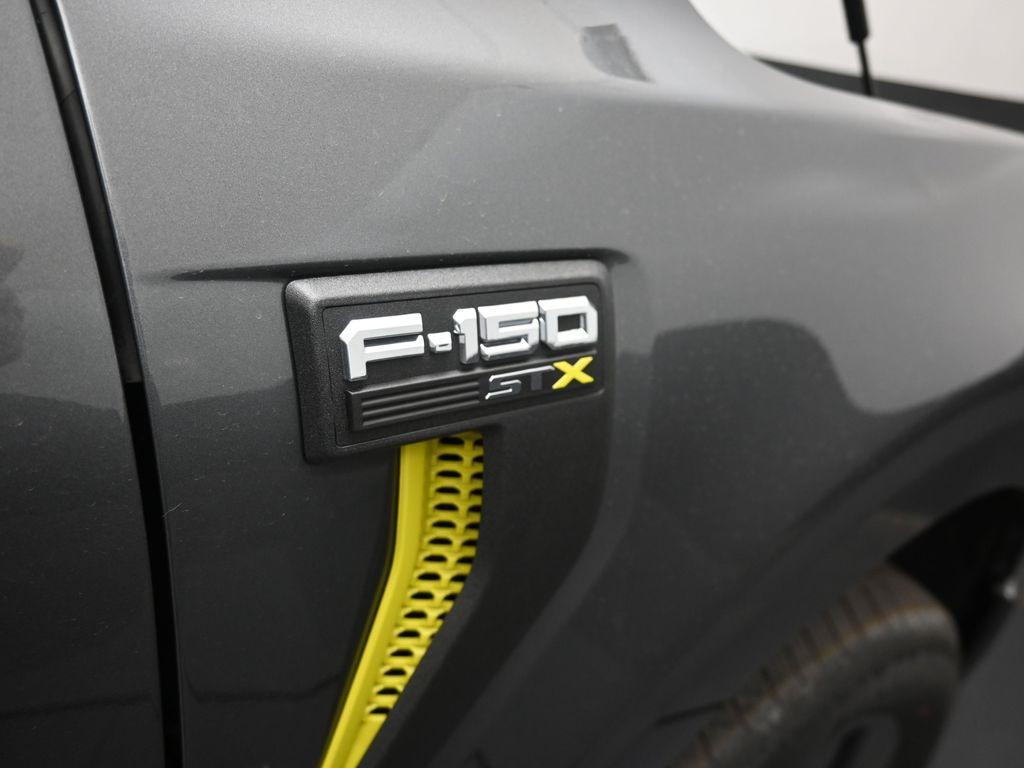 new 2025 Ford F-150 car, priced at $50,910