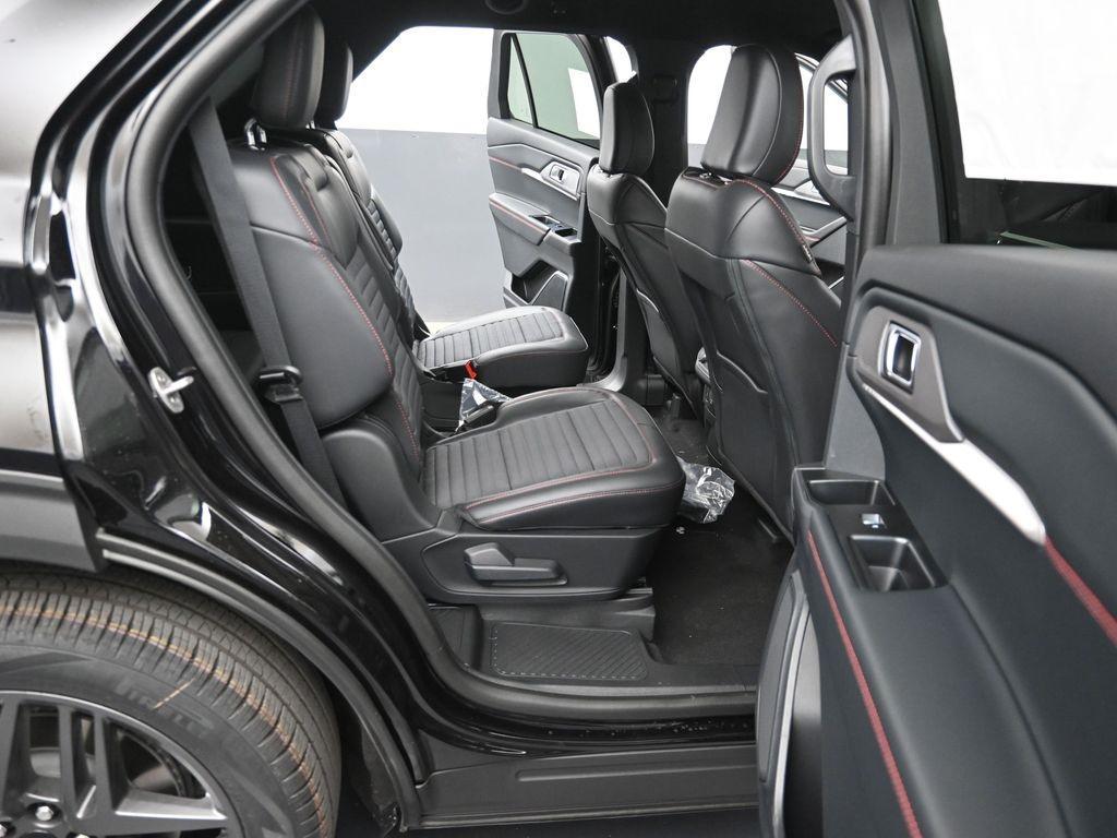 new 2025 Ford Explorer car, priced at $49,635