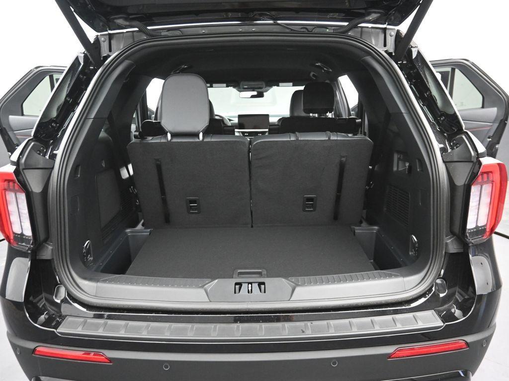 new 2025 Ford Explorer car, priced at $49,635