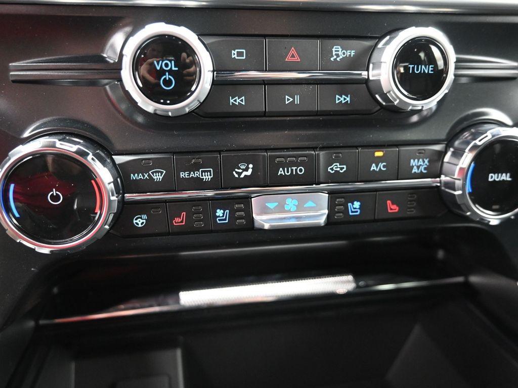 new 2025 Ford F-150 car, priced at $68,593