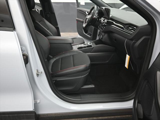 new 2025 Ford Escape car, priced at $30,201