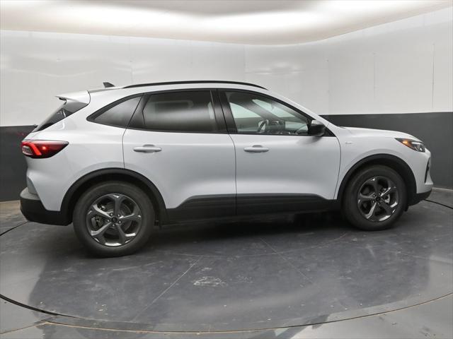new 2025 Ford Escape car, priced at $30,201